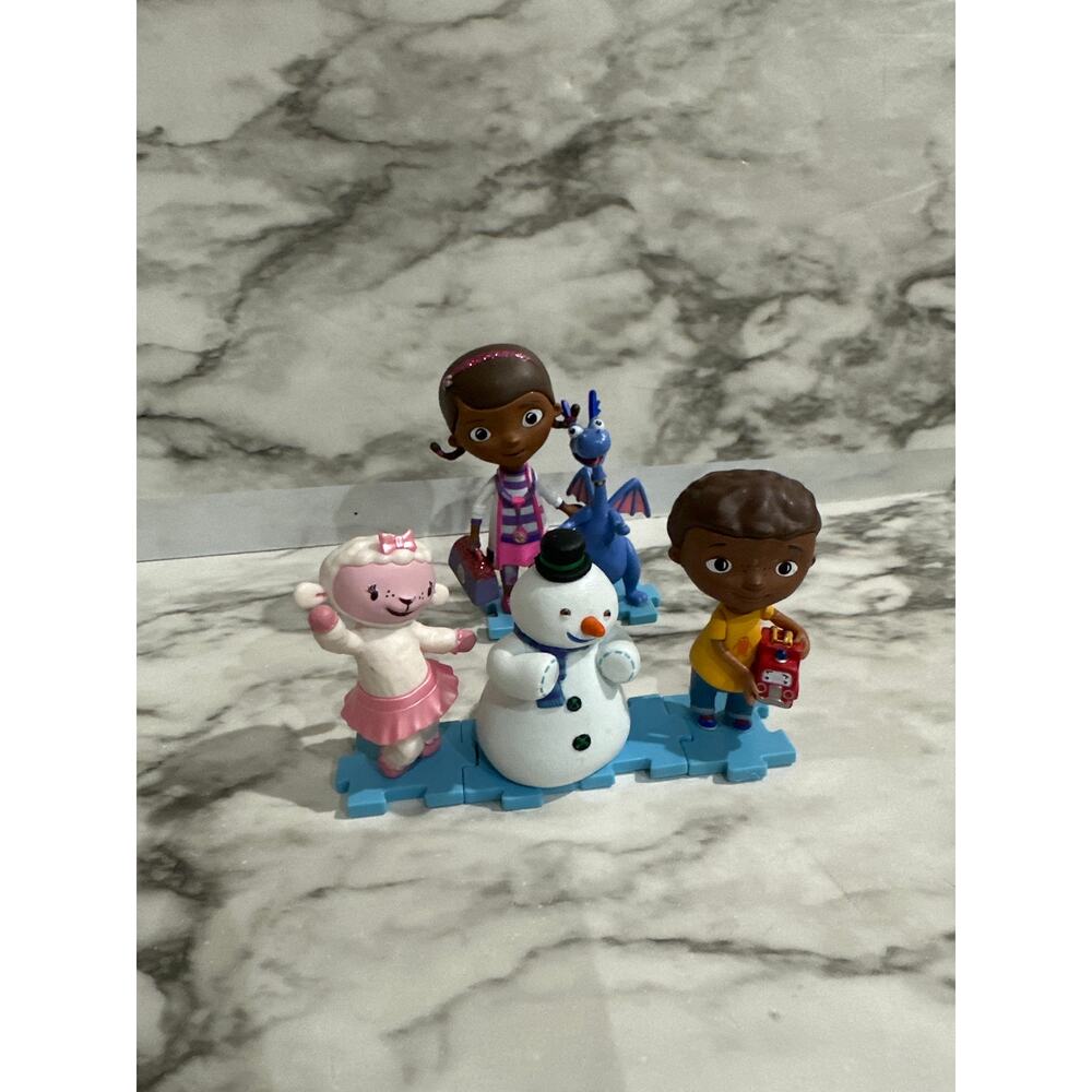 Doc McStuffins figures